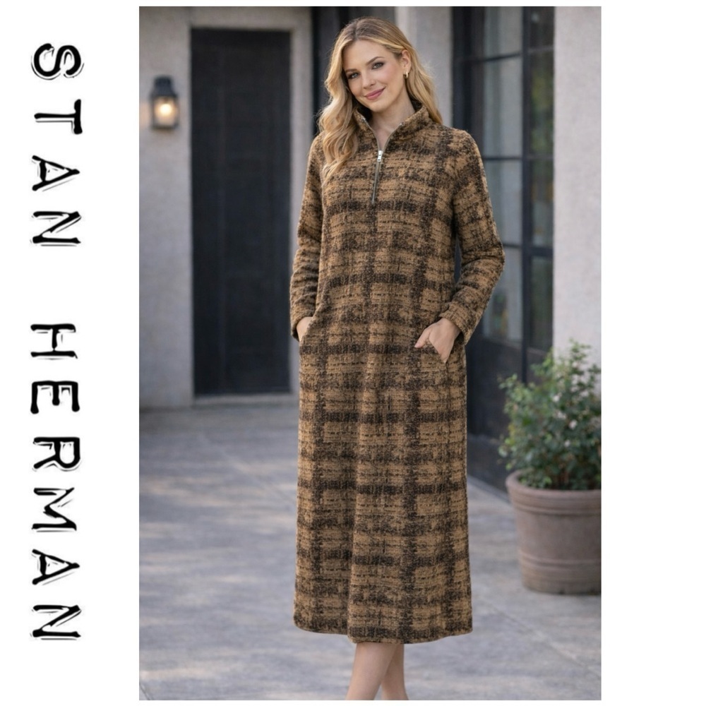 Stan Herman o/s plus size petite plush 1/4 zip slip on robe w/ deep front pocke…